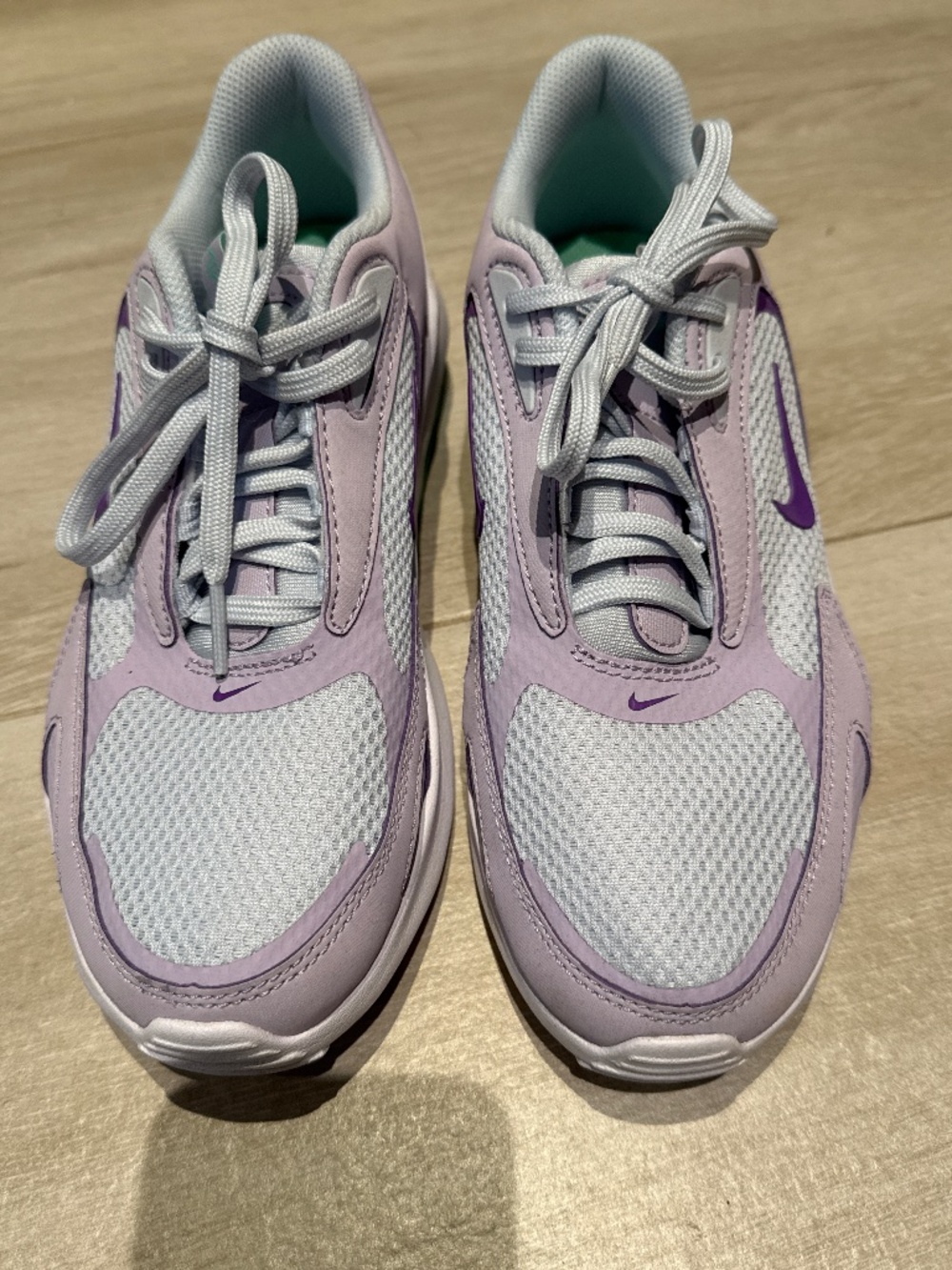 Nike air max size 8